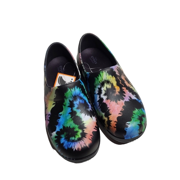 Crocs Womens tie dye Neria Pro II Graphic Slip On Clog Slip Resistant Work Shoes - Picture 6 of 7
